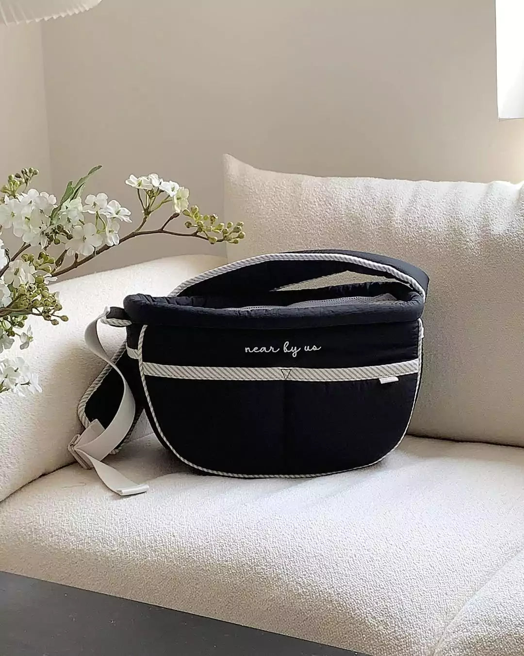 Black Tarte Bag (With Cushion)